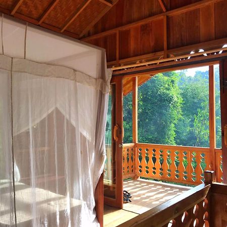 בוקיט לוואנג Rambai Tree Jungle Lodges מראה חיצוני תמונה
