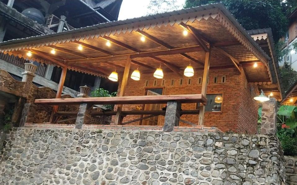 בוקיט לוואנג Rambai Tree Jungle Lodges מראה חיצוני תמונה